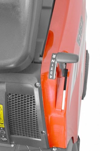 Hecht 5162 - kerti traktor Díjmentes beüzemeléssel