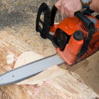 Benzinmotoros láncfûrész